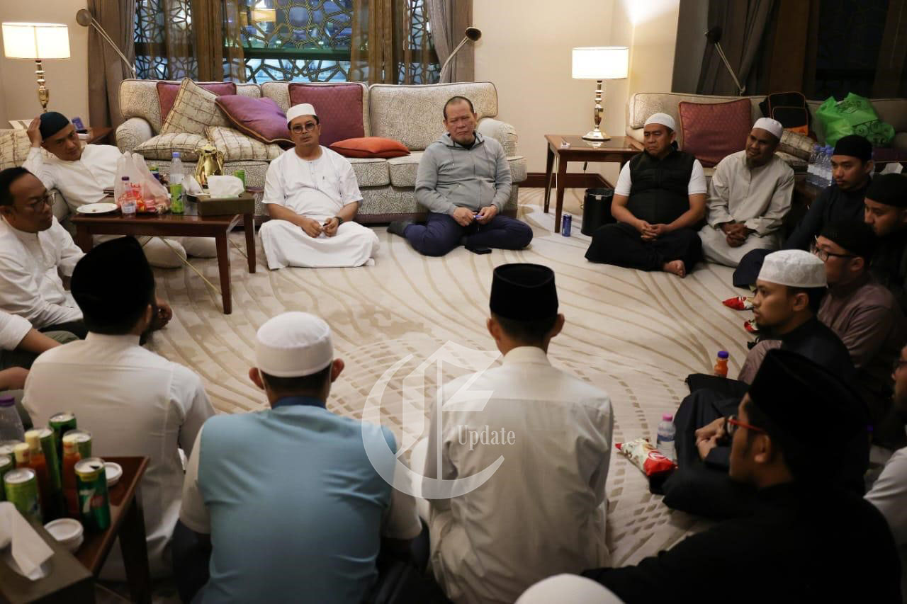 foto: Pimpinan dan Anggota DPD RI melakukan pertemuan dengan perwakilan mahasiswa Indonesia yang studi di Universitas Islam Madinah