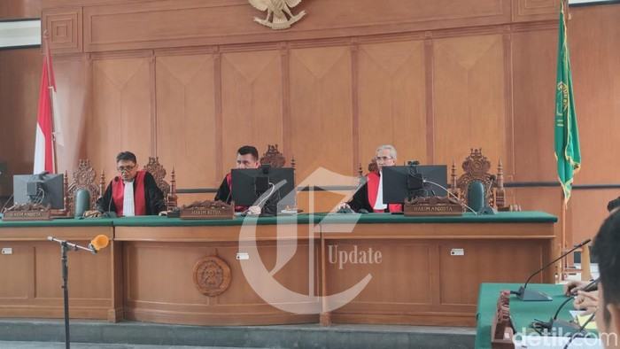 foto: Sidang kasus Haris YL di Pengadilan Makassar