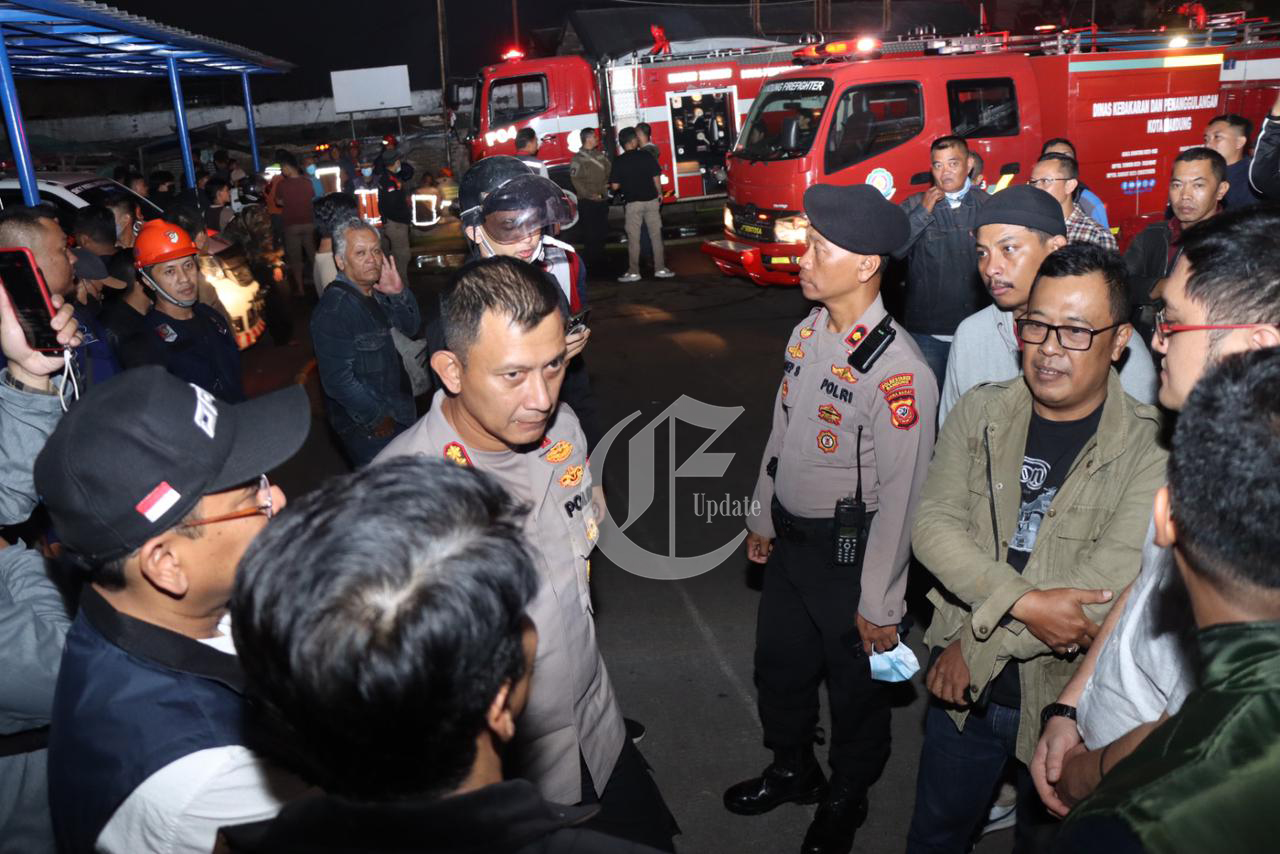 foto: Polisi selidiki penyebab kebakaran Pasar Sadang Serang